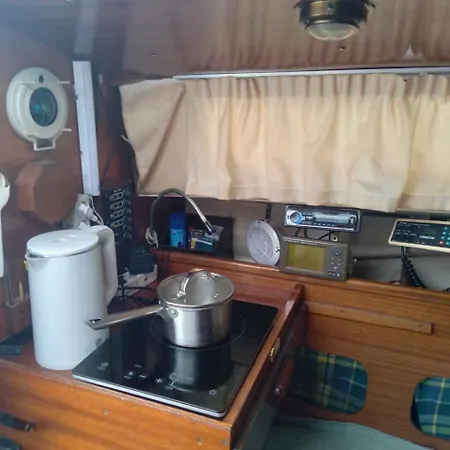 Hotel en barco Papifrank