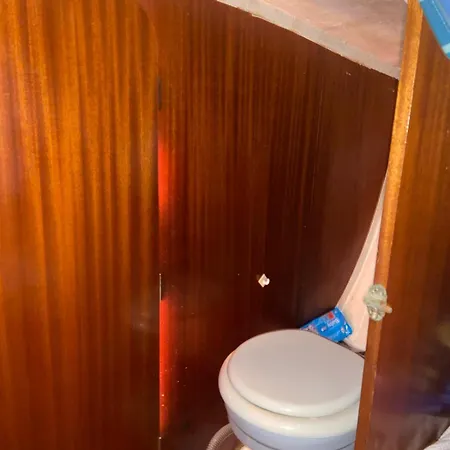 بوتيل Papifrank